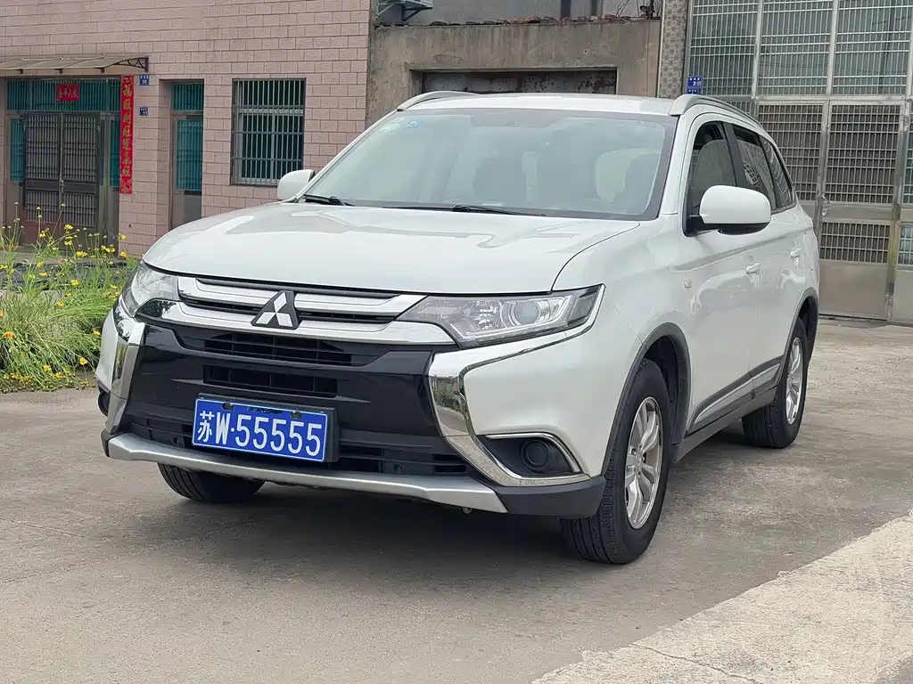 Mitsubishi Outlander 2017