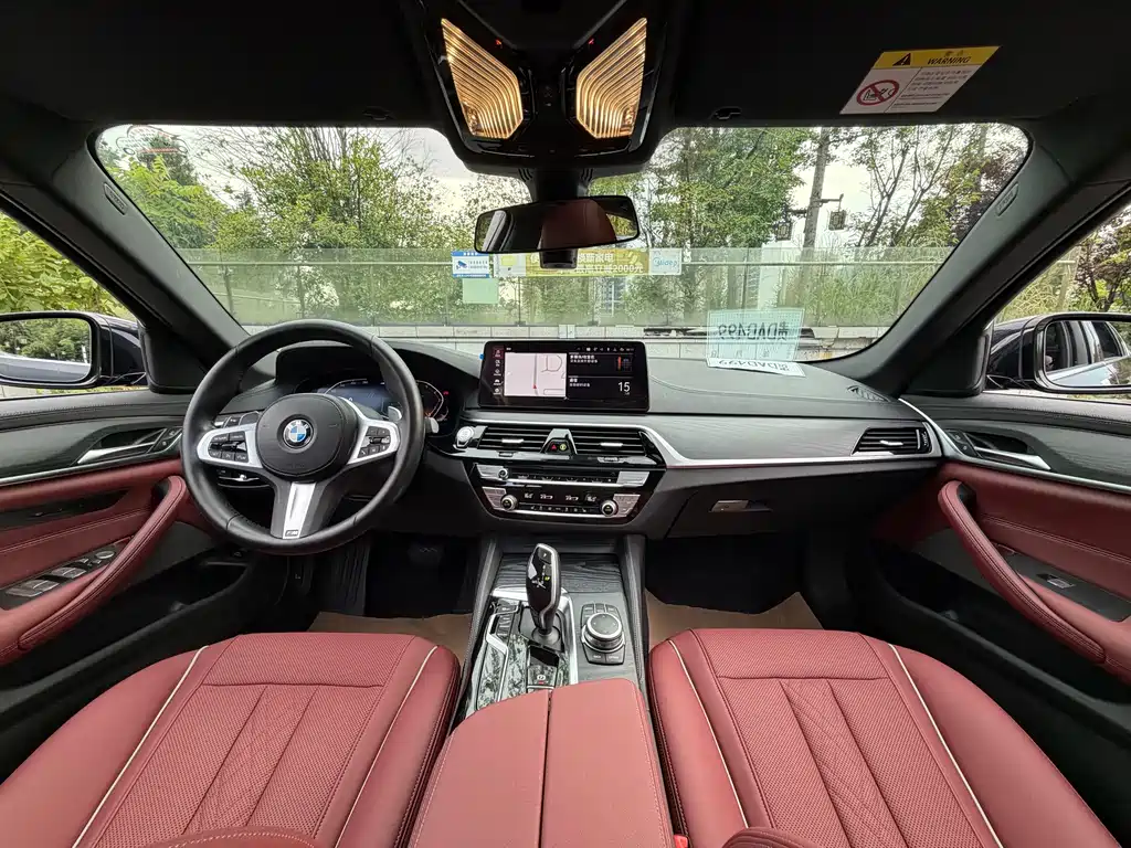 BMW 5 Series 2022
