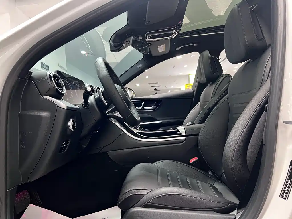 Mercedes-Benz C-Class 2022 — фото 14