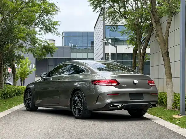 Mercedes-Benz C-Class 2019