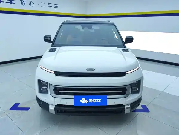 Geely ICON 2022