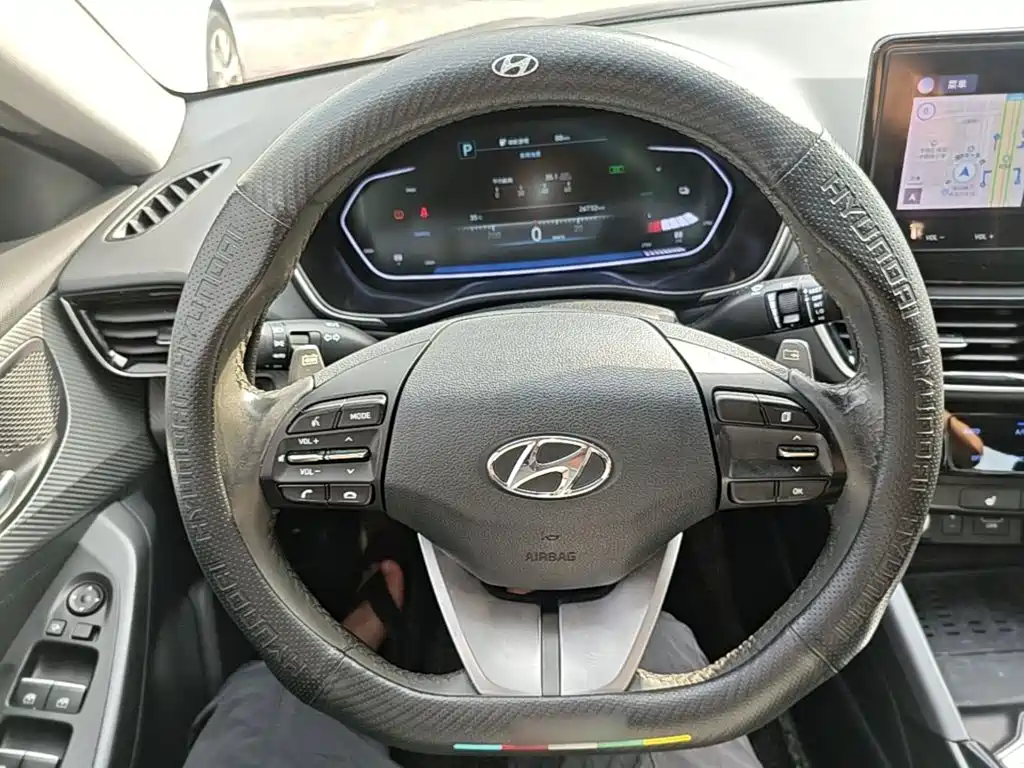 Hyundai Festa EV 2021 — фото 11