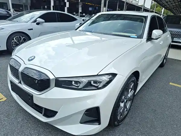 BMW i3 2023