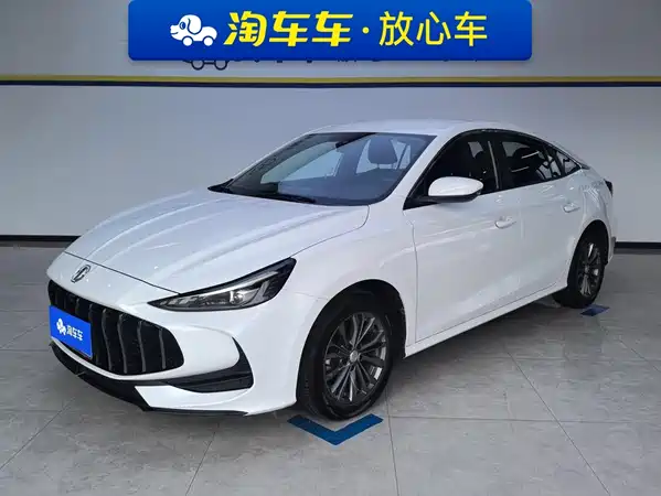 MG MG5 2025