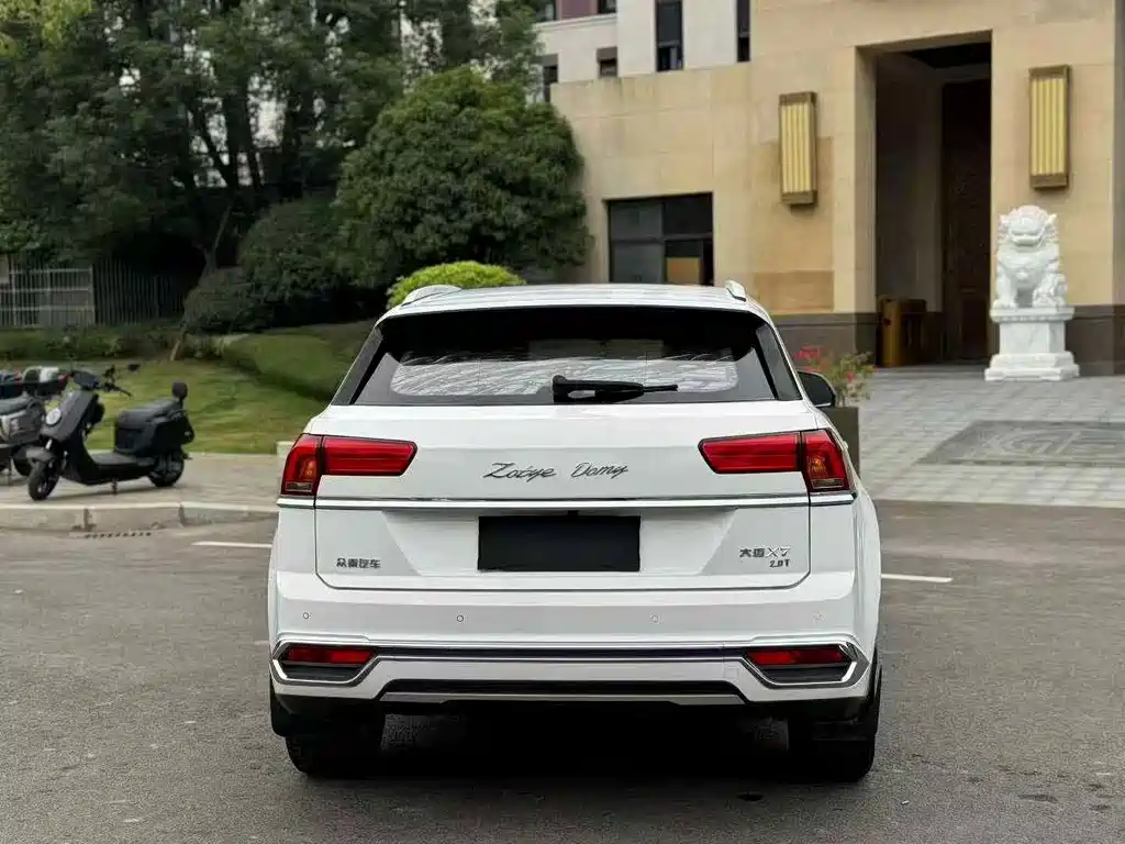 Zotye X7 2017 — фото 5