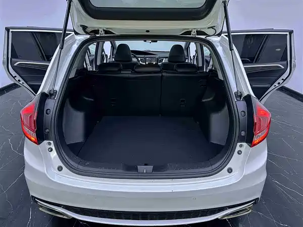 Honda Jade 2017