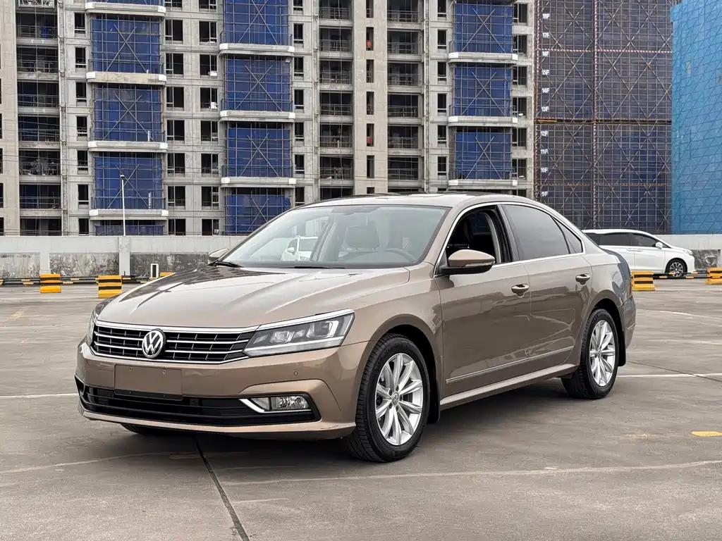 Volkswagen Passat 2017 — фото 1