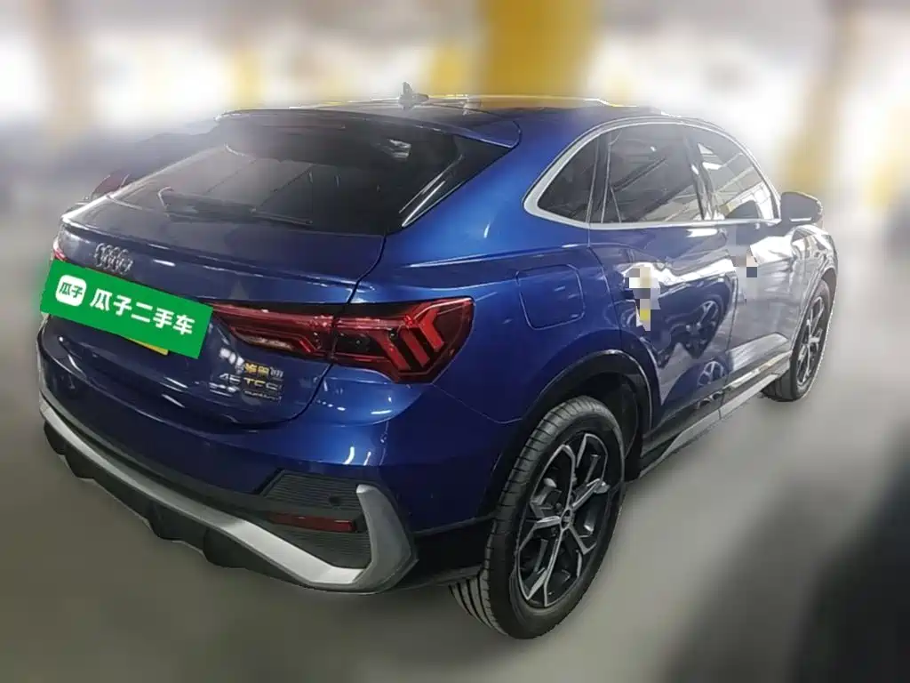 Audi Q3 Sportback 2021 — фото 12