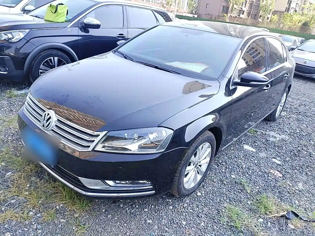 Volkswagen Magotan 2016