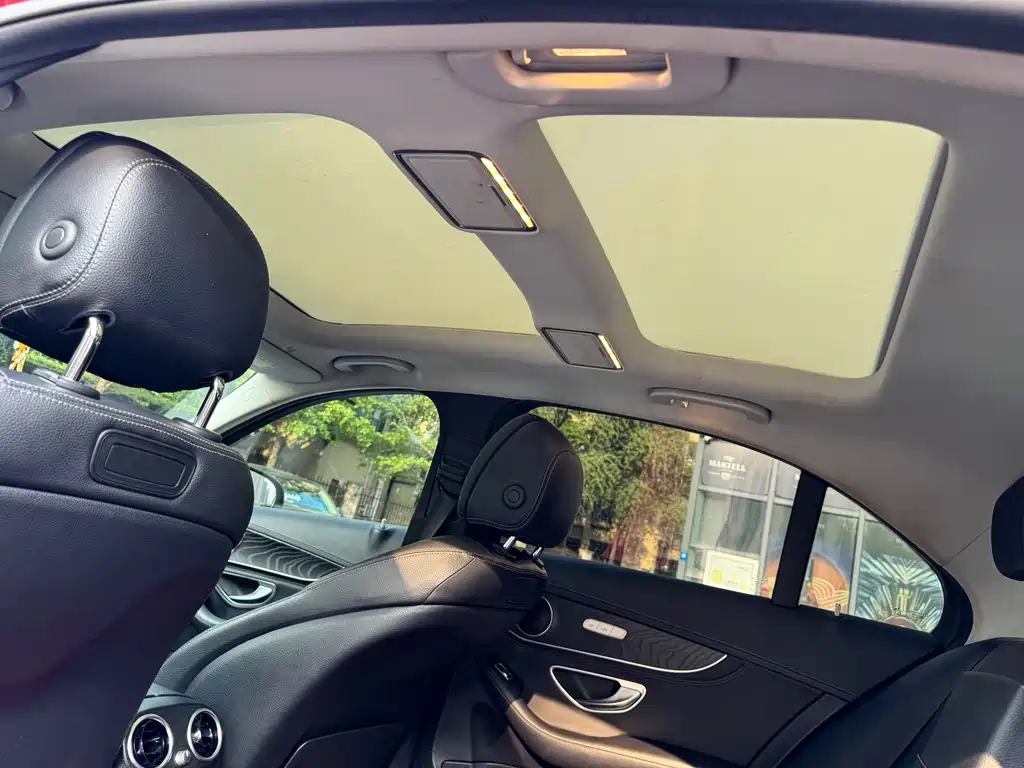 Mercedes-Benz C-Class 2018 — фото 9