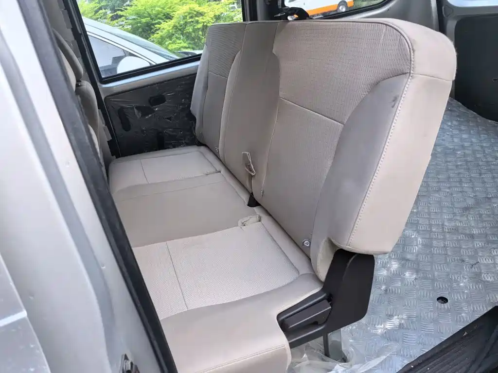 Wuling Hongguang V 2022 — фото 18