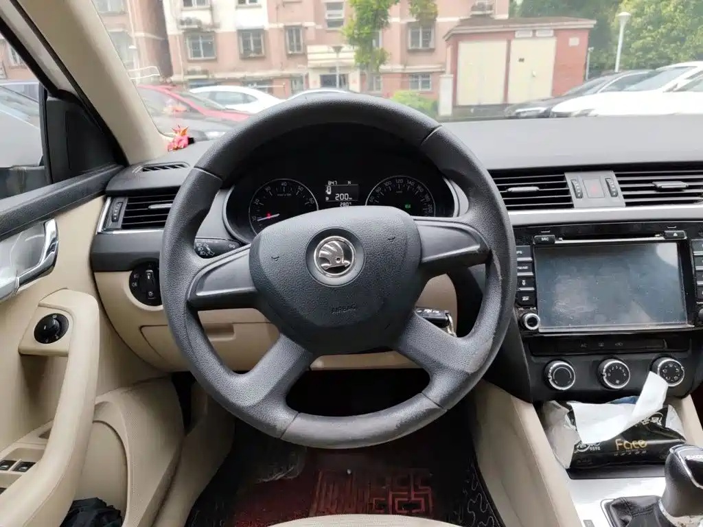 Skoda Octavia 2014