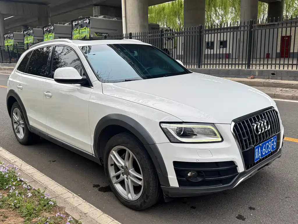 Audi Q5 2018 — фото 14