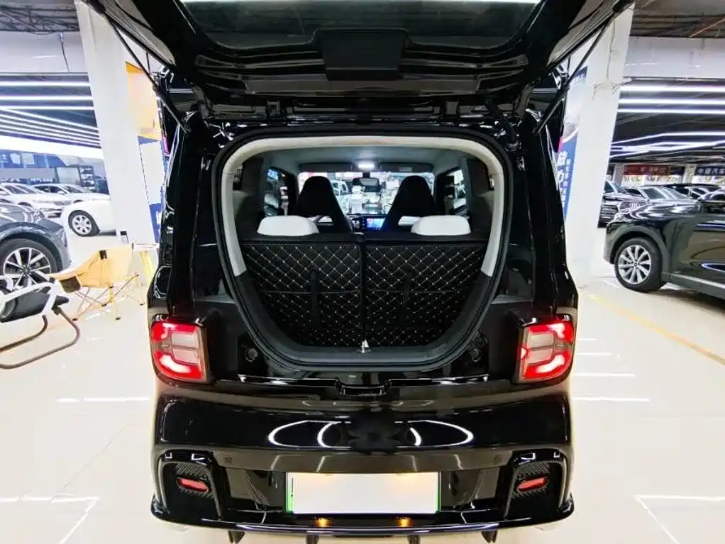 Geely Galaxy Panda 2025 — фото 7