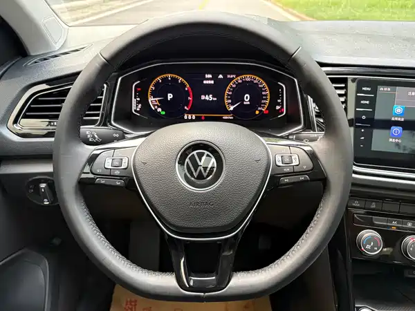 Volkswagen T-Roc 2021