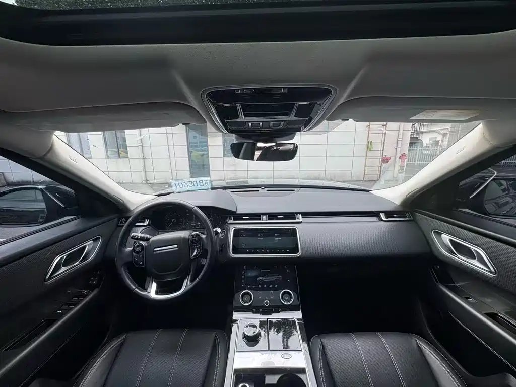 Land Rover Velar 2018 — фото 7