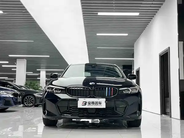 BMW 3 Series 2025