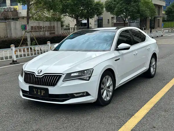 Skoda Superb 2017