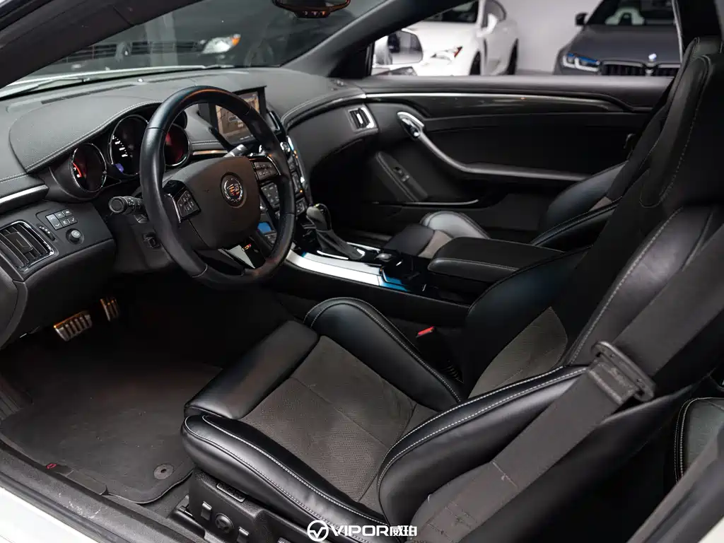 Cadillac CTS 2015 — фото 7