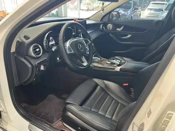 Mercedes-Benz C-Class 2016