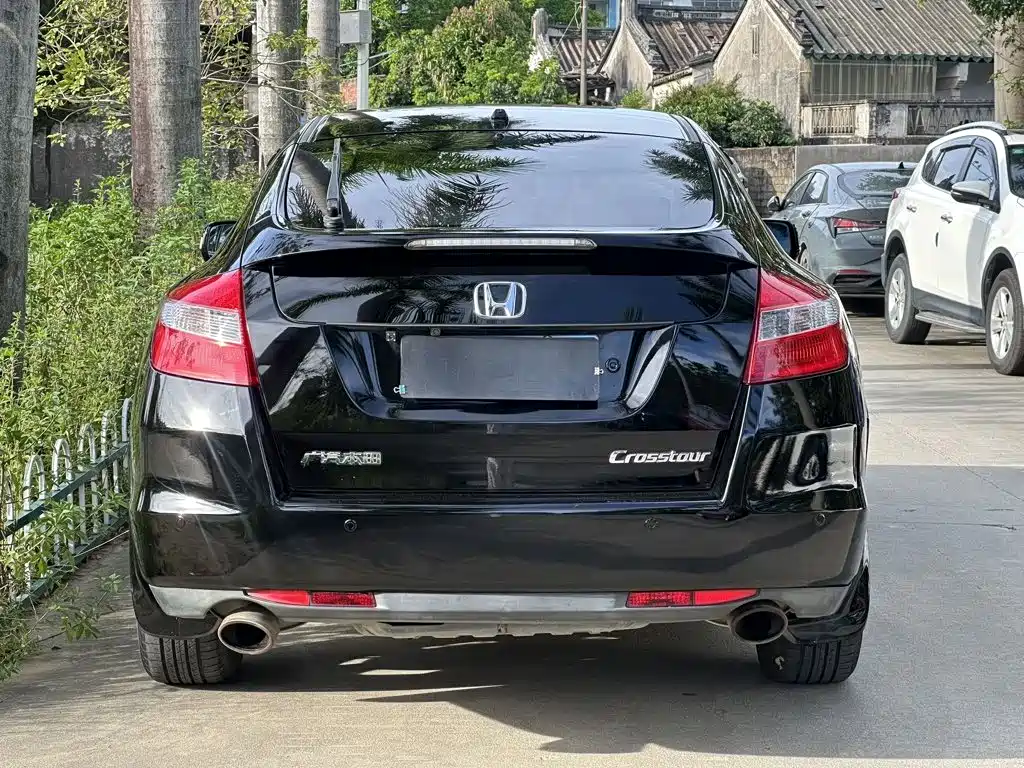 Honda Crosstour 2014 — фото 9