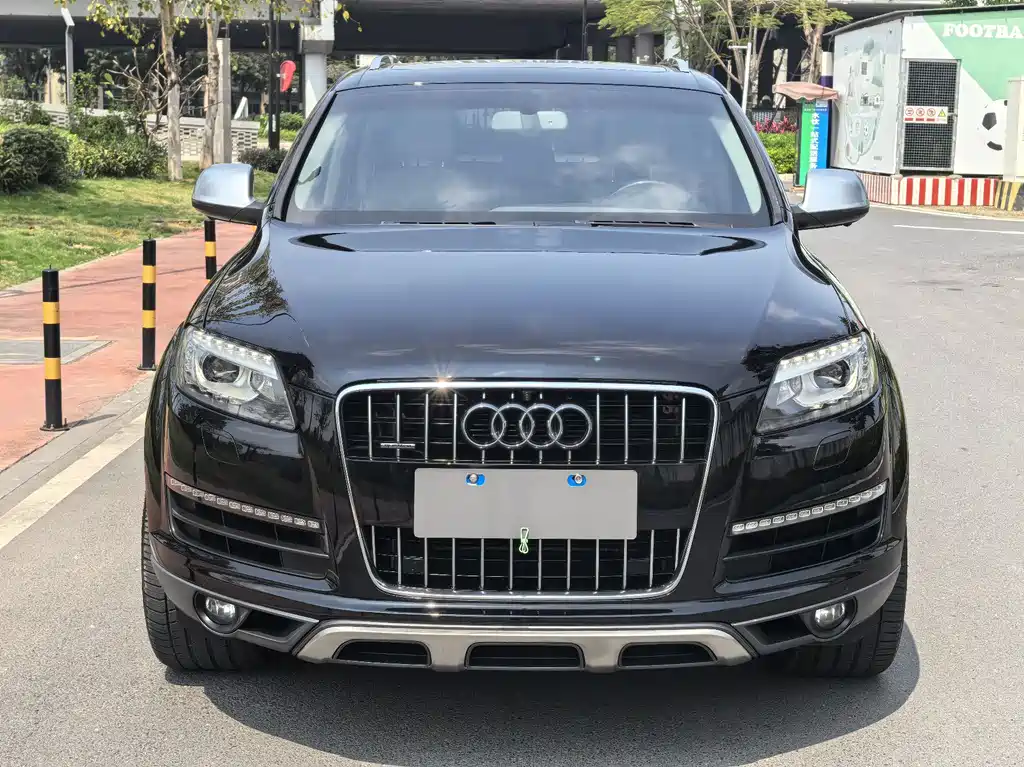 Audi Q7 2015 — фото 2