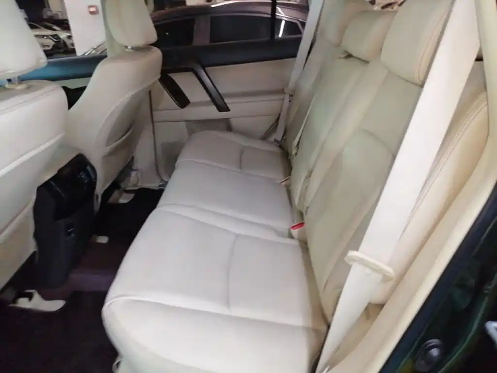 Toyota Prado 2015 — фото 17