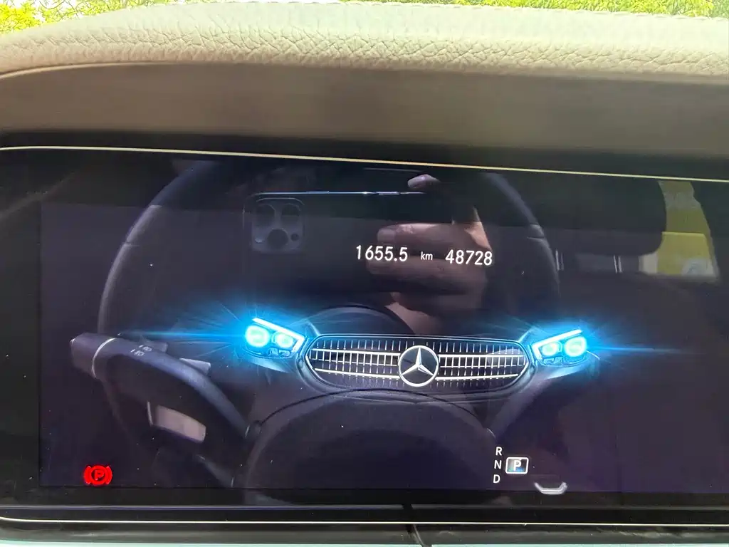 Mercedes-Benz E-Class 2022 — фото 23