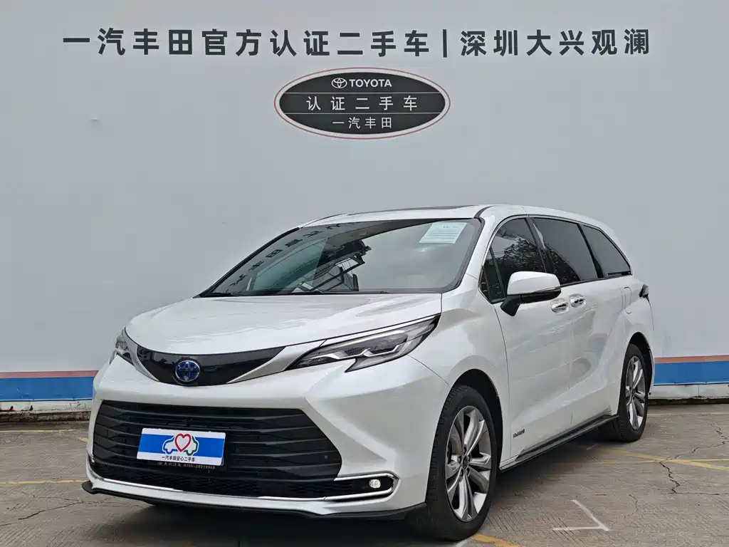 Toyota Sienna 2024
