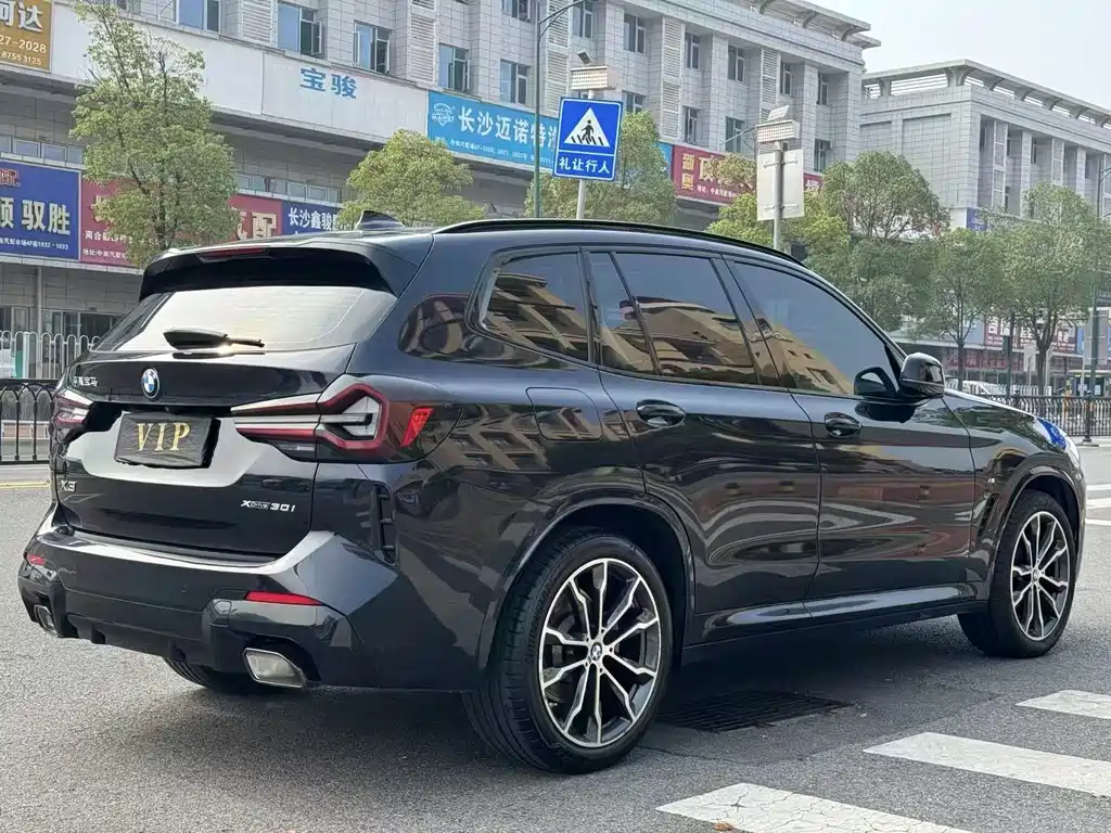 BMW X3 2022 — фото 9