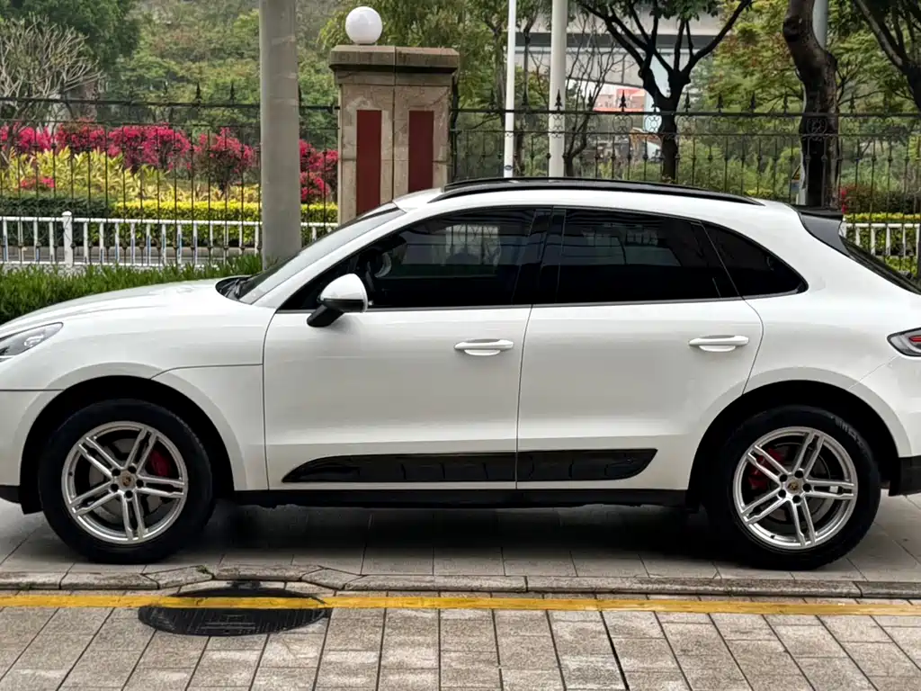 Porsche Macan 2015 — фото 7