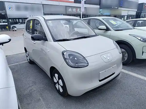 Wuling Hongguang MINIEV 2025
