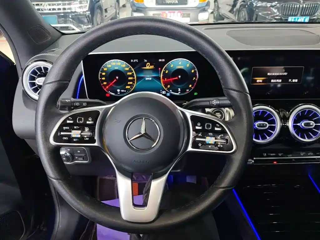 Mercedes-Benz GLB 2020 — фото 11