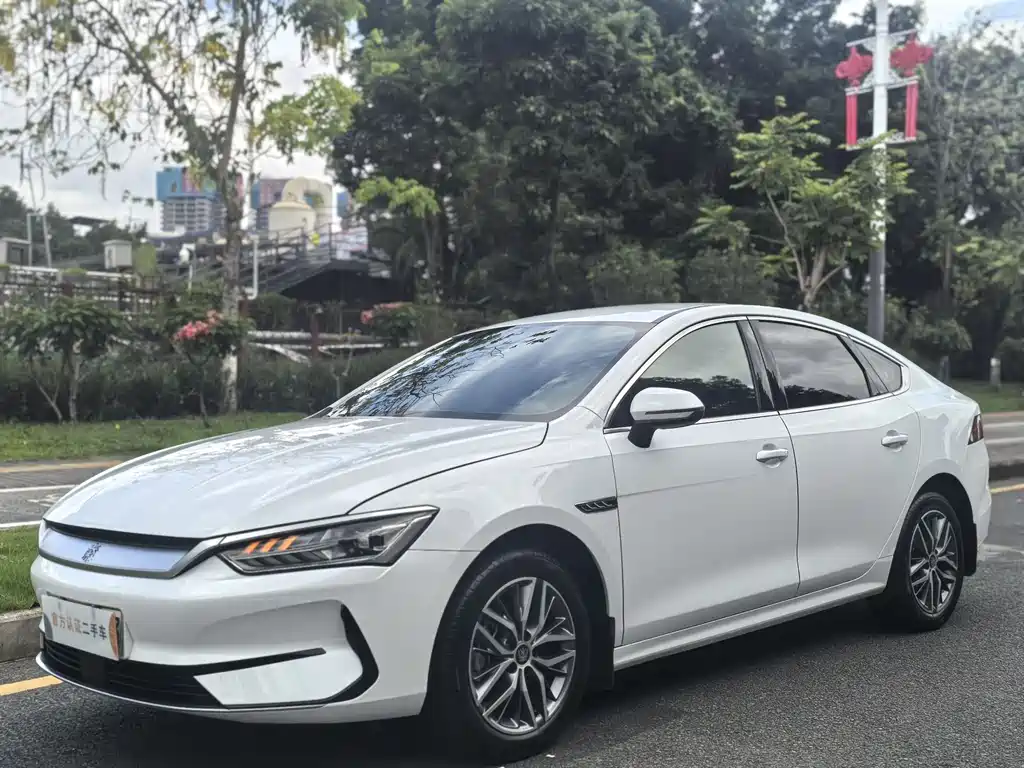 BYD Qin PLUS 2025 — фото 1