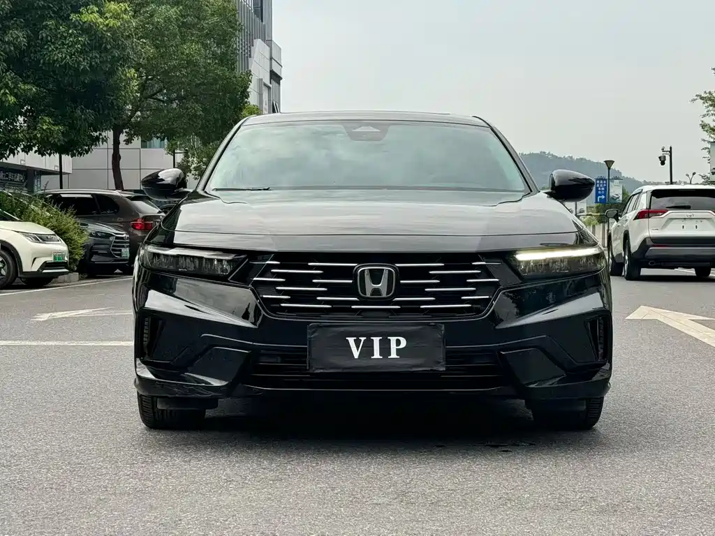 Honda Accord 2025