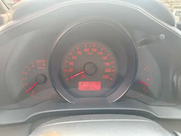 Honda Fit 2015
