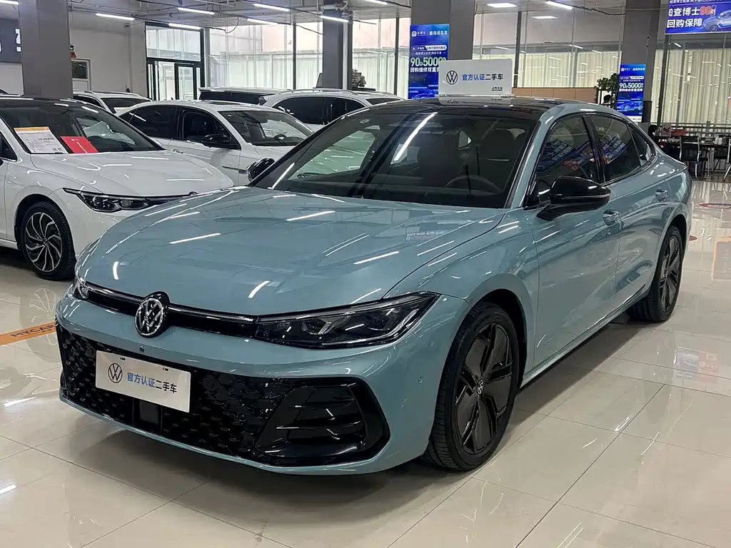 Volkswagen Passat 2024
