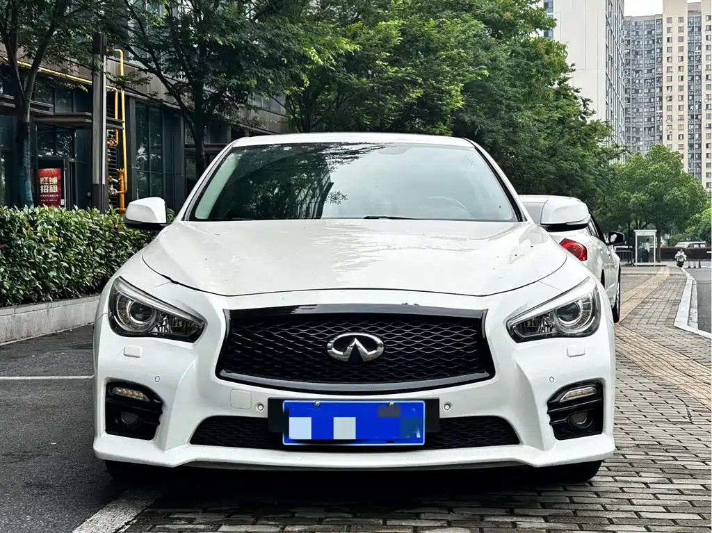 Infiniti Q50 2015 — фото 2