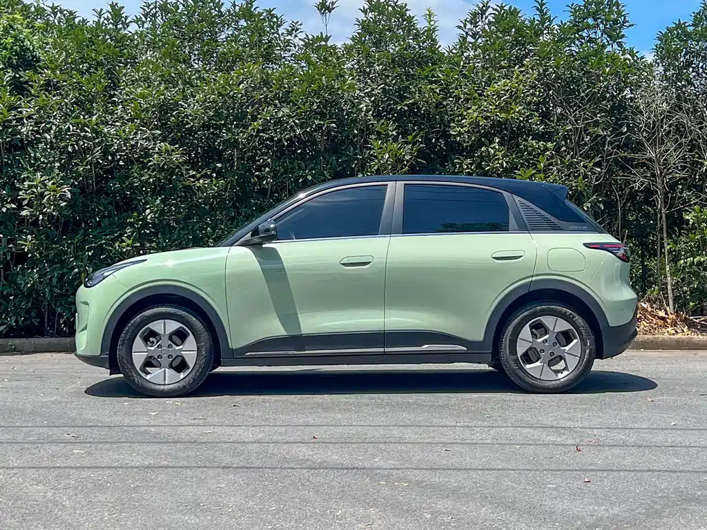Geely Galaxy Starwish 2024