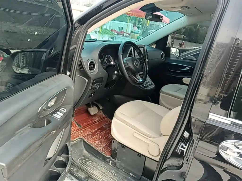Mercedes-Benz Vito 2017 — фото 16