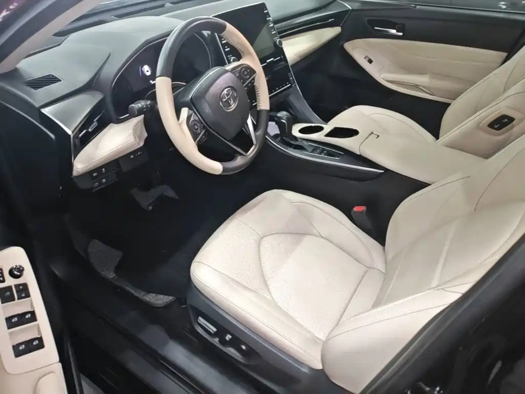 Toyota Avalon 2020 — фото 16