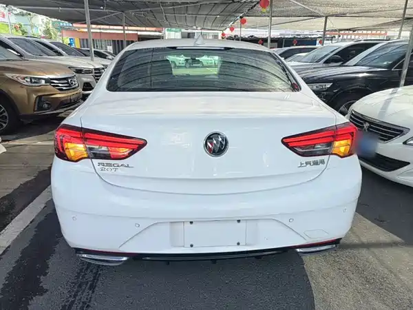 Buick Regal 2018