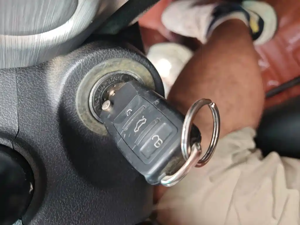 Geely Vision X3 2017 — фото 9