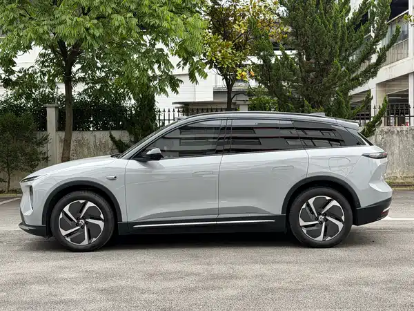 NIO ES6 2024