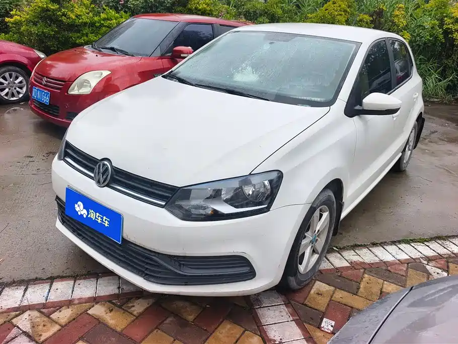 Volkswagen Polo 2016 — фото 1