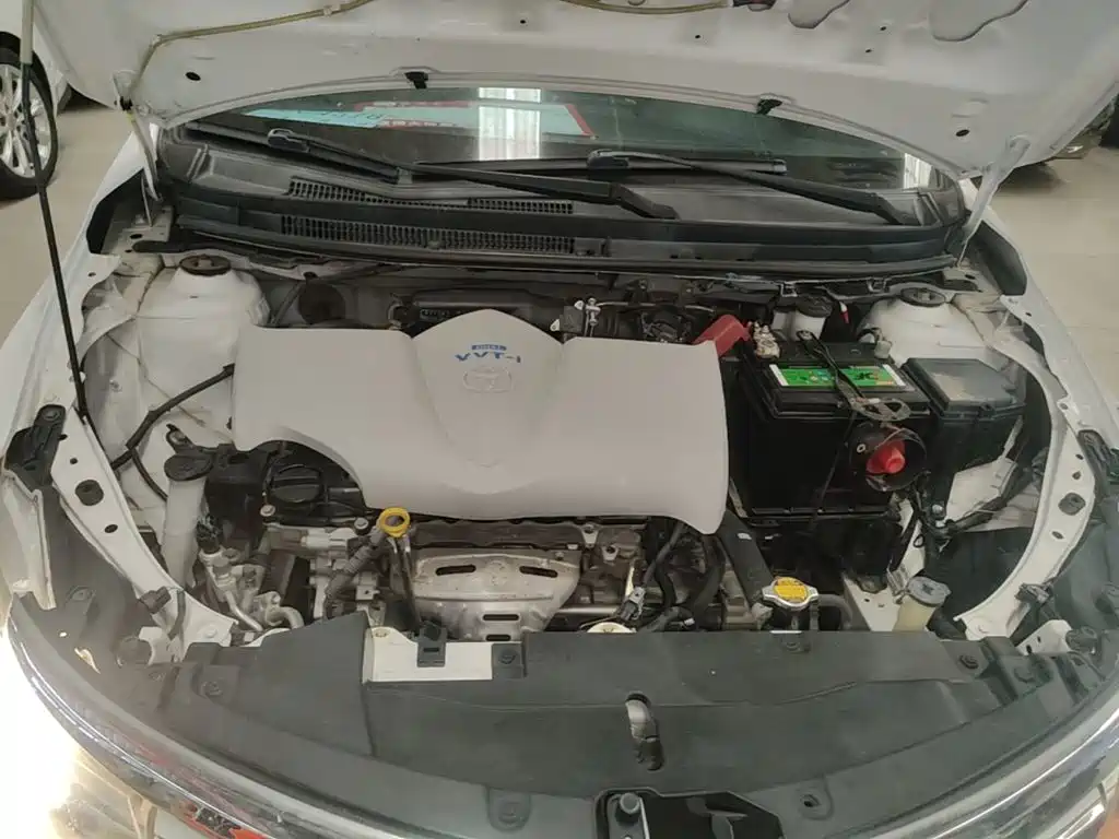 Toyota Vios 2015 — фото 20