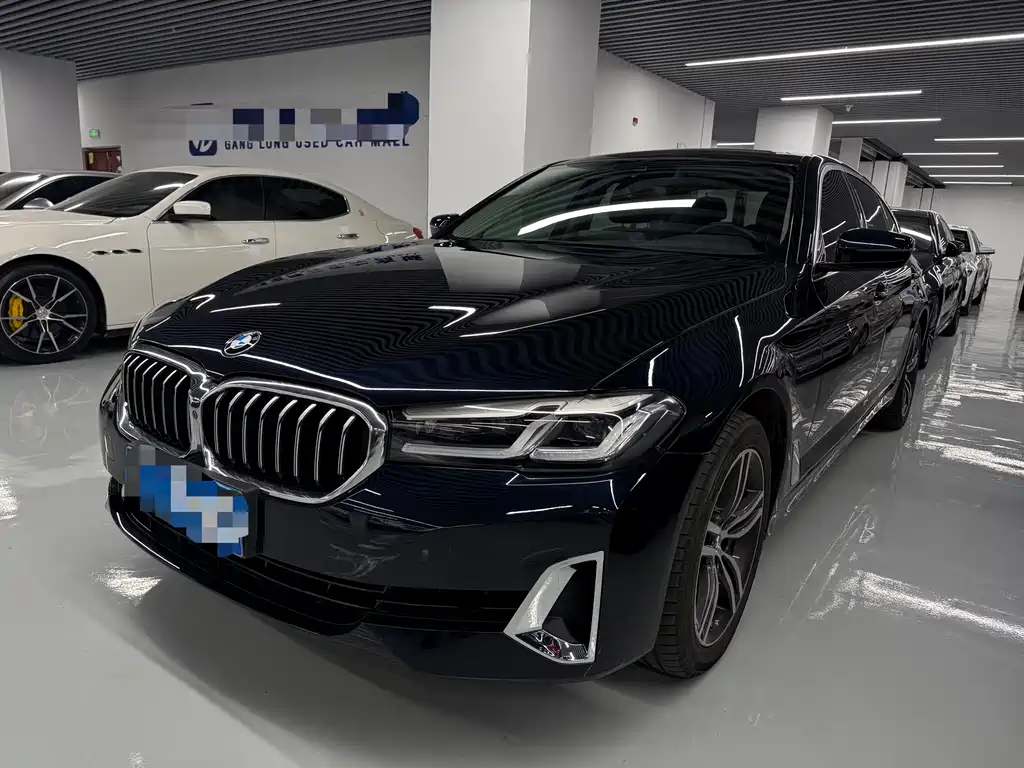 BMW 5 Series 2023