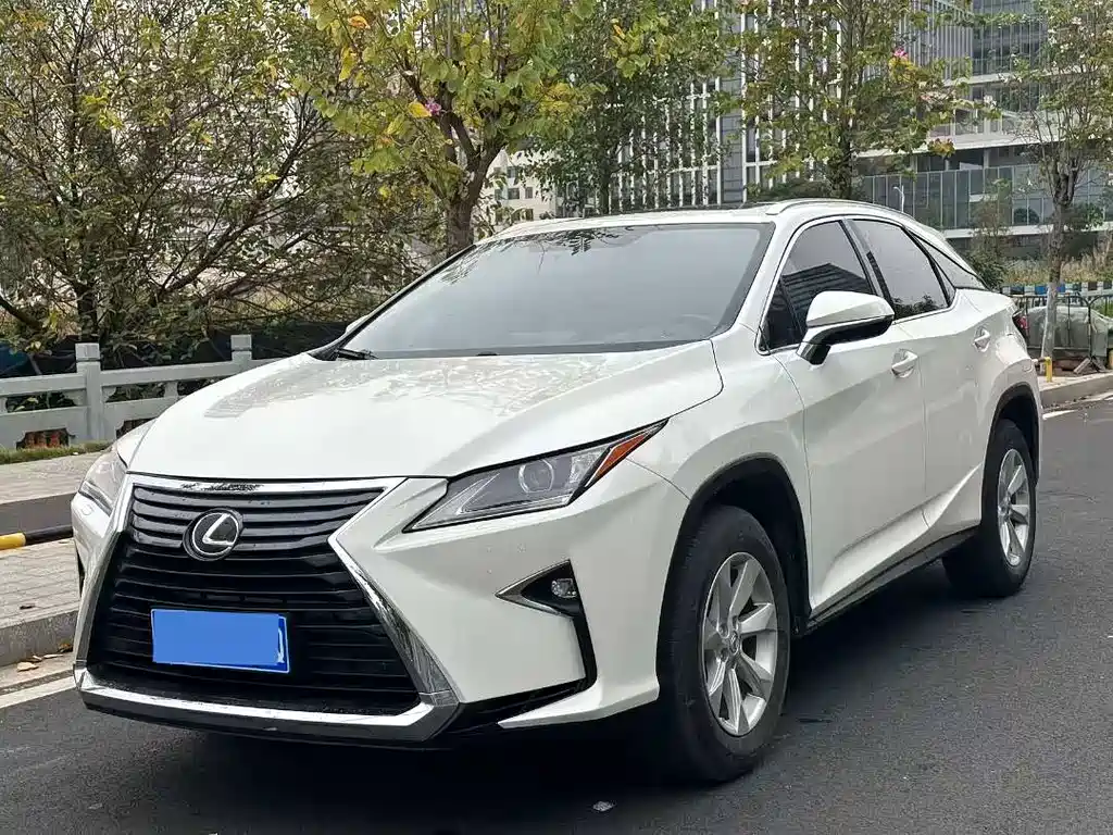 Lexus RX 2017 — фото 1