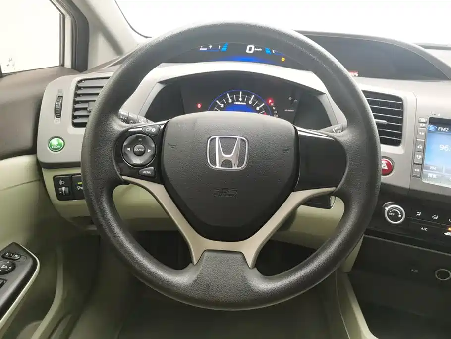 Honda Civic 2013 — фото 15