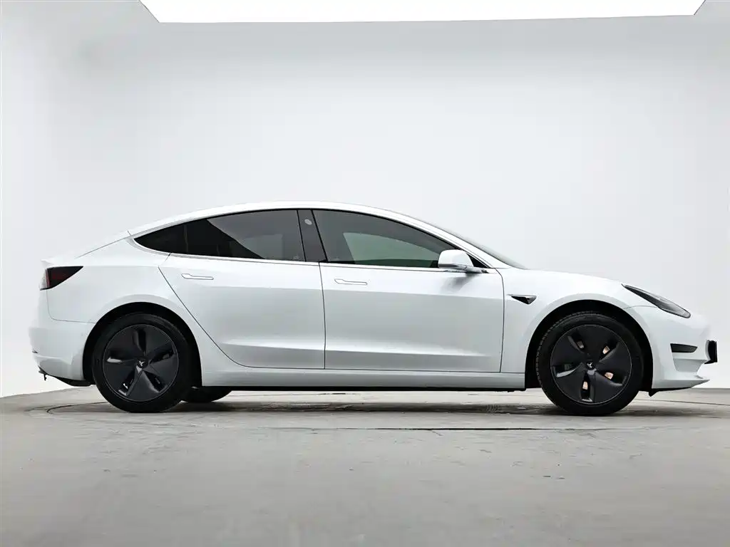 Tesla Model 3 2020 — фото 5